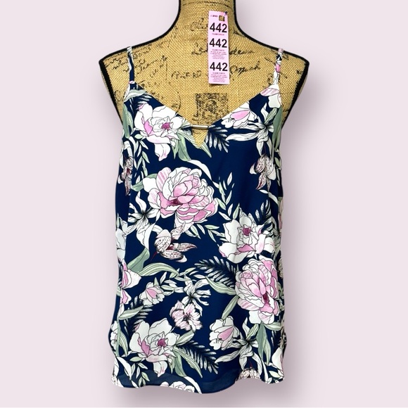 442 - KISMET SPAGHETTI STRAP TOP - Picture 3 of 13